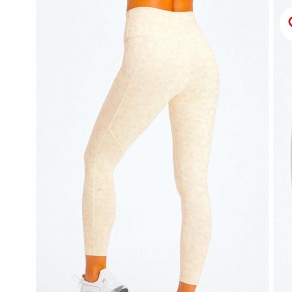 Fabletics Powerhold Workout Set - Picture 3 of 7